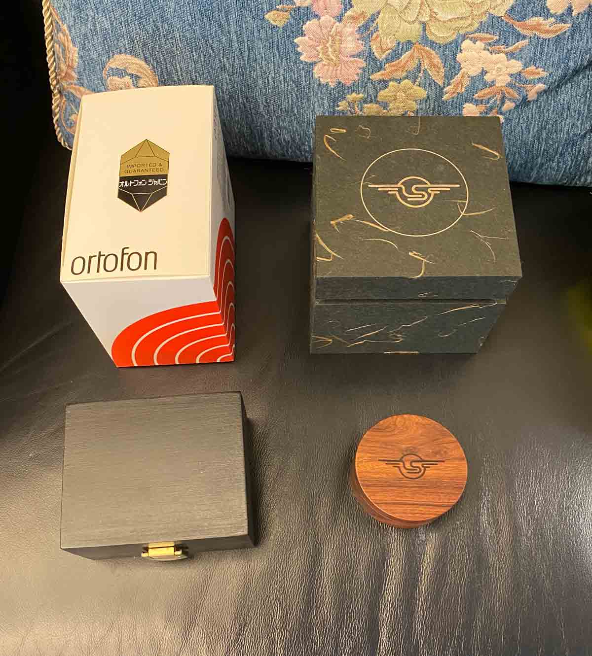 Boxes: Ortofon SPU & Le Son LS10