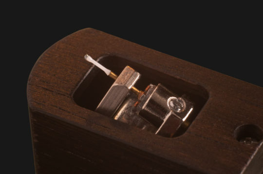 Boron Nitride Cantilever