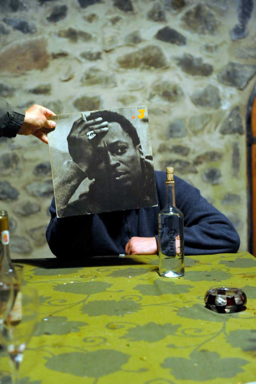 Miles Davis Sleeveface - Album Cover Art Illusion