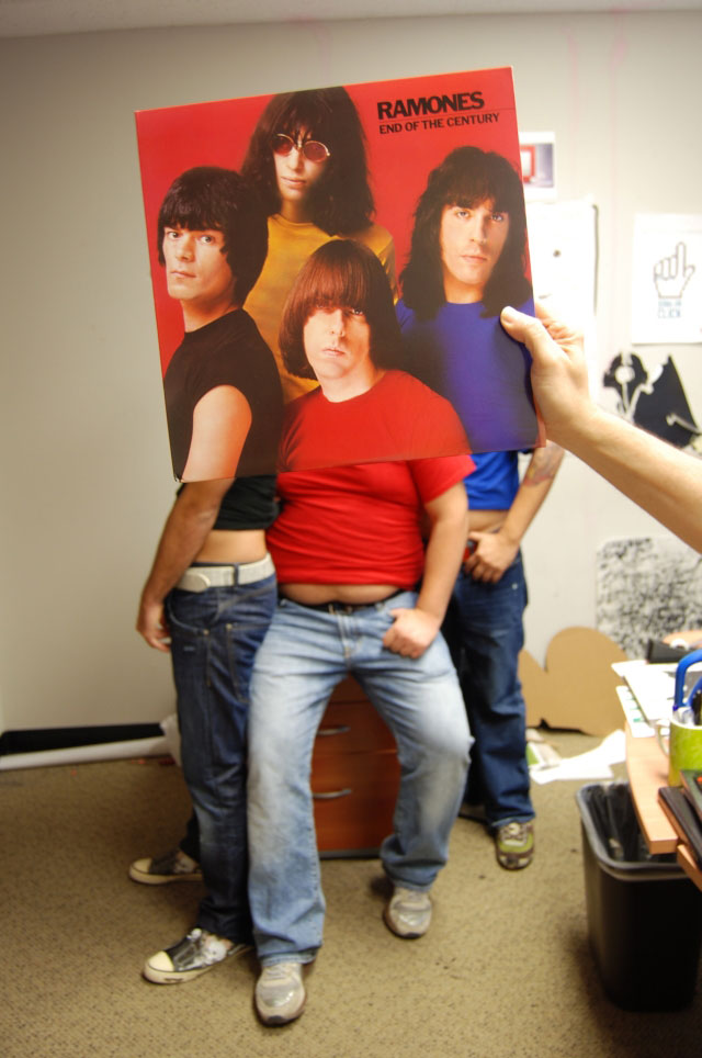 Best Sleeveface - Album Cover Art Illusion - Ramones
