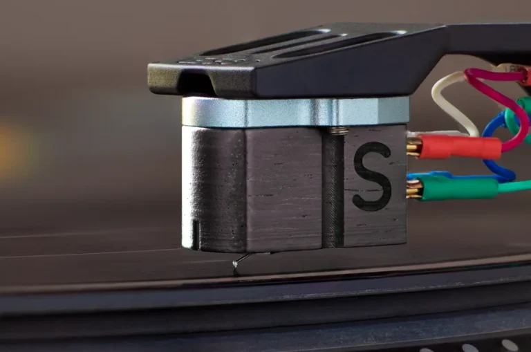 Le Son LS10 MKII S silver-coil moving coil cartridge